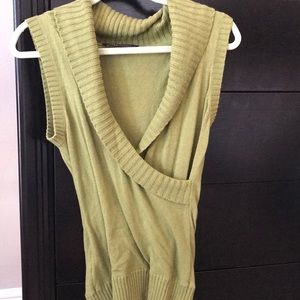 BCBGMaxAzria Tops - BCBG Sleeveless Top BCBGMaxAzria Tops - BCBG Sleeveless Top